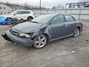 2013 TOYOTA COROLLA