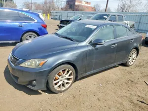 2011 LEXUS IS