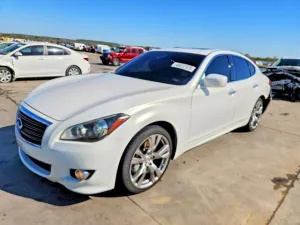 2013 INFINITI M37