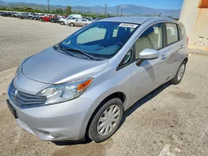 2016 NISSAN VERSA