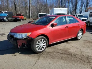2012 TOYOTA CAMRY