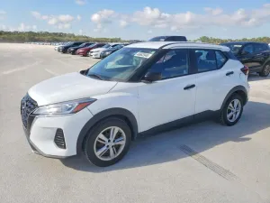 2021 NISSAN KICKS