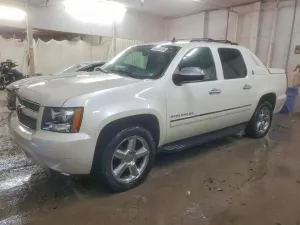 2013 CHEVROLET AVALANCHE