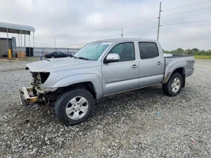 2015 TOYOTA TACOMA
