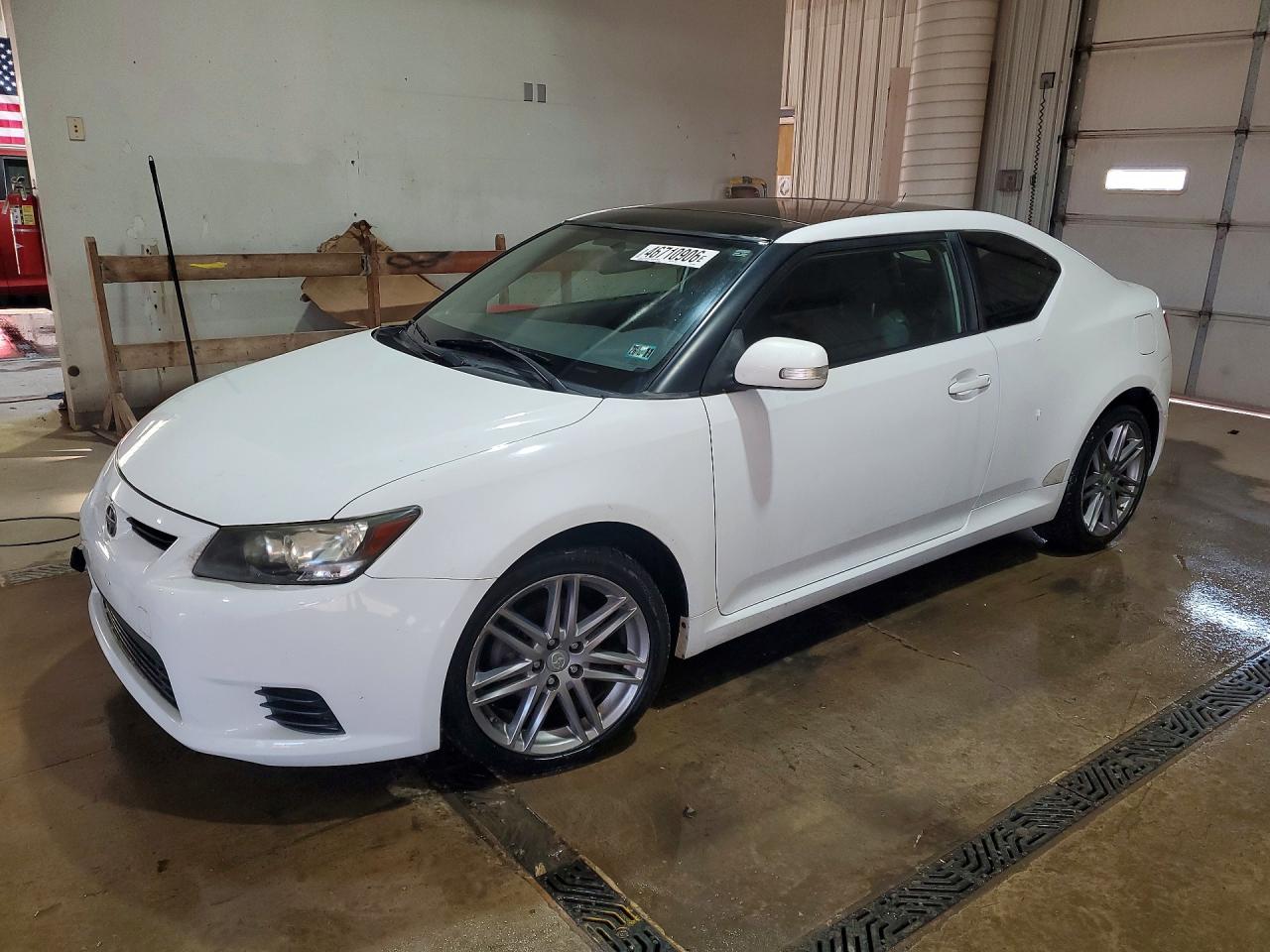 2011 SCION TC