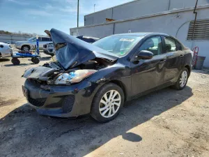 2012 MAZDA 3