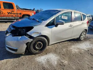 2017 NISSAN VERSA