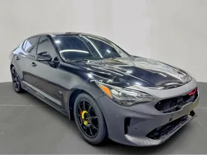 2019 KIA STINGER