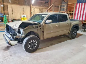 2017 TOYOTA TACOMA