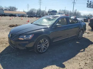 2017 VOLKSWAGEN PASSAT