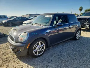 2012 MINI COOPER