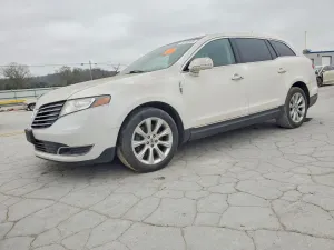 2017 LINCOLN MKT