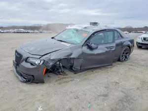 2023 CHRYSLER 300