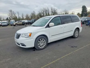 2014 CHRYSLER MINIVAN