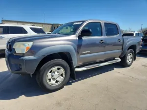 2015 TOYOTA TACOMA