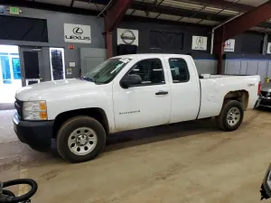 2011 CHEV SILVERADO