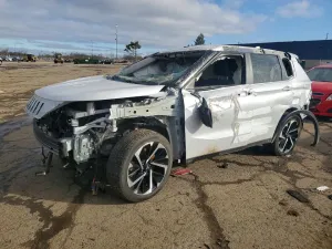 2024 MITSUBISHI OUTLANDER