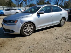 2012 VOLKSWAGEN JETTA