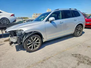 2018 VOLVO XC90