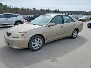 2004 TOYOTA CAMRY