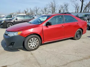 2014 TOYOTA CAMRY