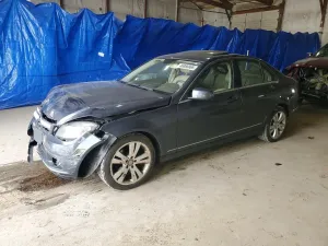 2011 MERCEDES BENZ C-CLASS