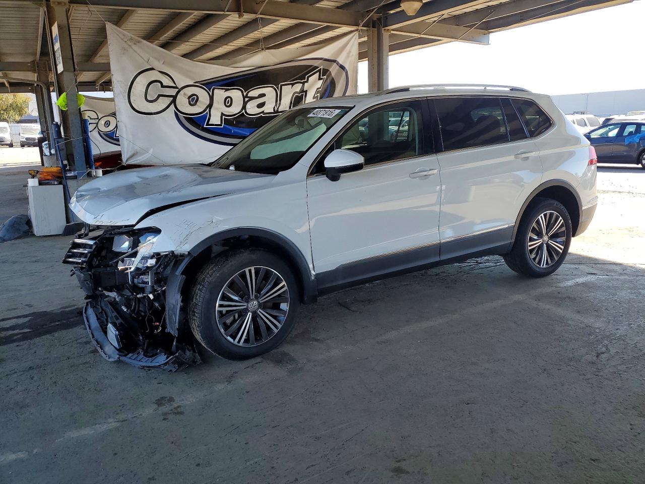 2019 VOLKSWAGEN TIGUAN