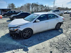 2017 TOYOTA CAMRY