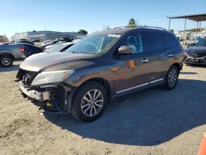2015 NISSAN PATHFINDER