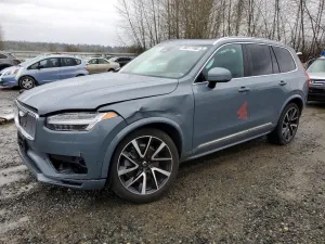 2023 VOLVO XC90