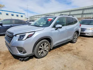 2022 SUBARU FORESTER