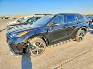 2022 TOYOTA HIGHLANDER