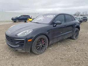 2017 PORSCHE MACAN