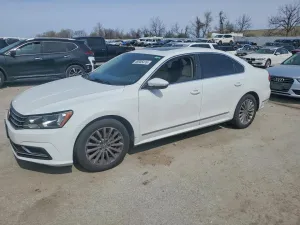 2016 VOLKSWAGEN PASSAT