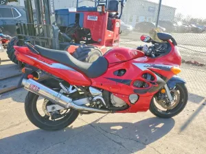 2005 SUZUKI GSX600