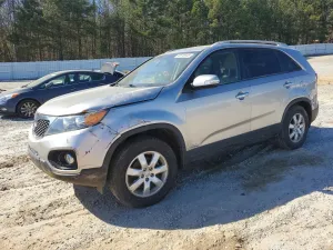 2013 KIA SORENTO