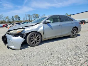 2015 TOYOTA CAMRY