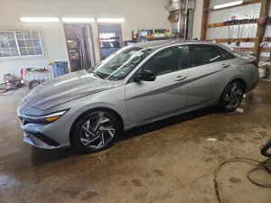 2025 HYUNDAI ELANTRA