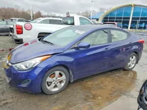 2013 HYUNDAI ELANTRA