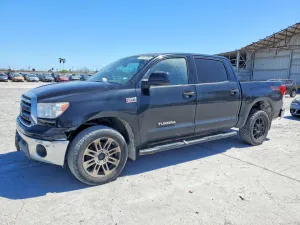 2013 TOYOTA TUNDRA