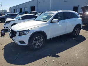 2017 MERCEDES-BENZ GLC-CLASS