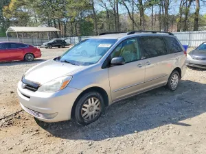 2005 TOYOTA SIENNA