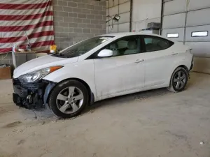 2013 HYUNDAI ELANTRA