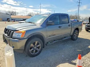 2015 NISSAN TITAN