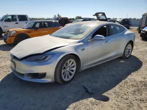 2017 TESLA MODEL S