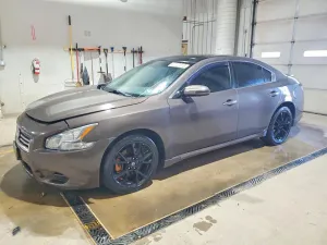 2012 NISSAN MAXIMA