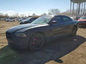 2013 DODGE CHARGER