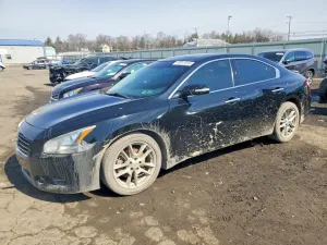 2010 NISSAN MAXIMA