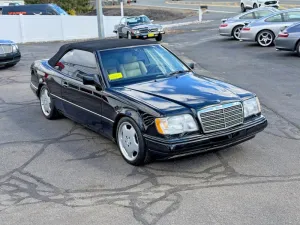 1995 MERCEDES-BENZ E-CLASS