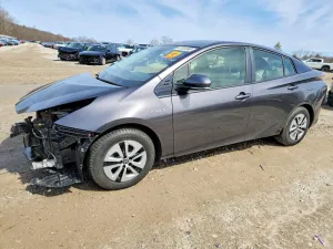 2017 TOYOTA PRIUS